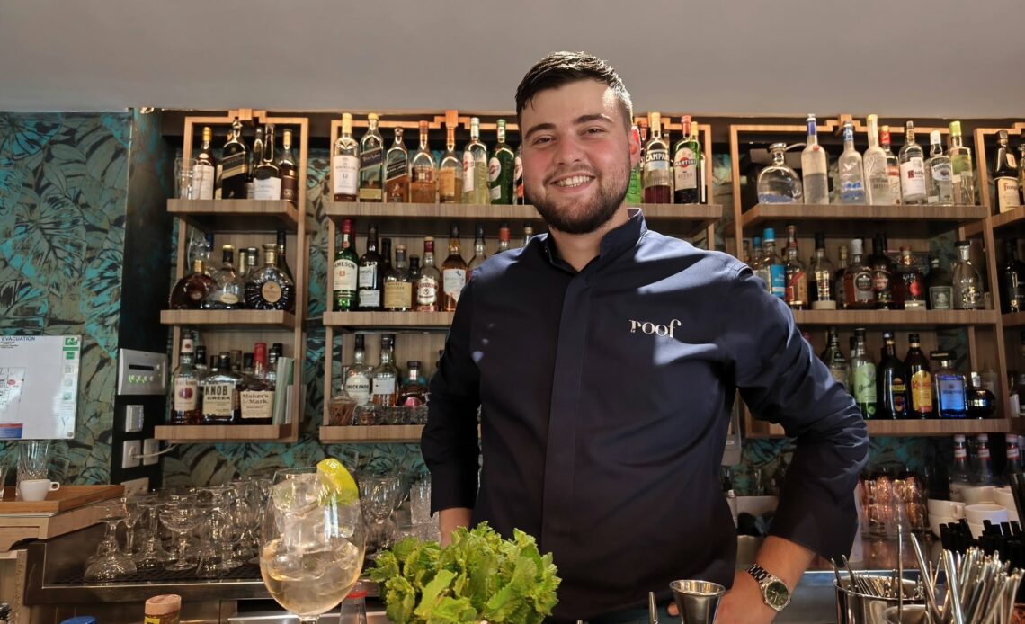 Matthieu Girard - Barman - Le Roof - Hôtel Five Seas (Cannes)