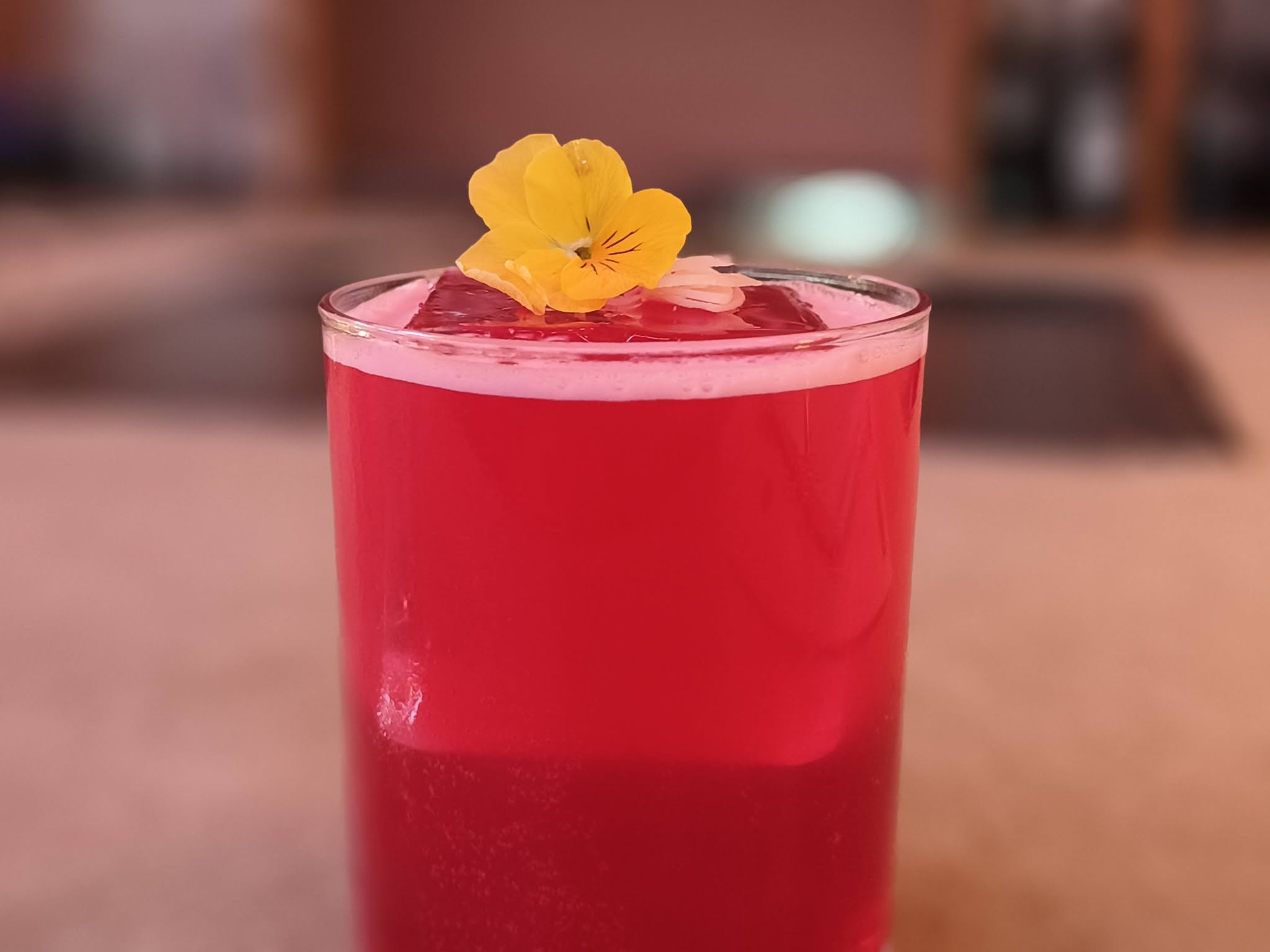Cocktail Ube Margarita - Plage L'Amista (Fréjus) - Eté 2026