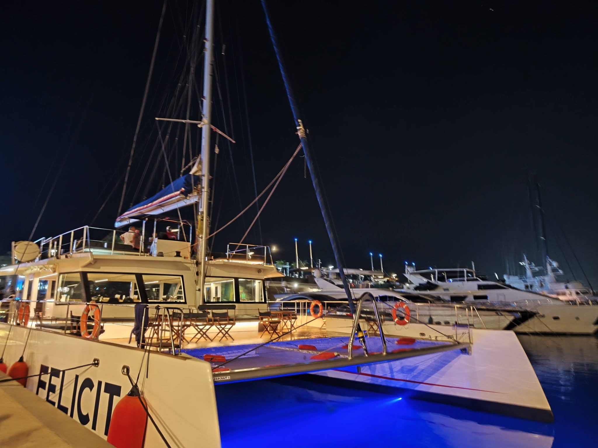 Maxi-catamaran Felicita à Saint-Raphael - AMC Cape Grace