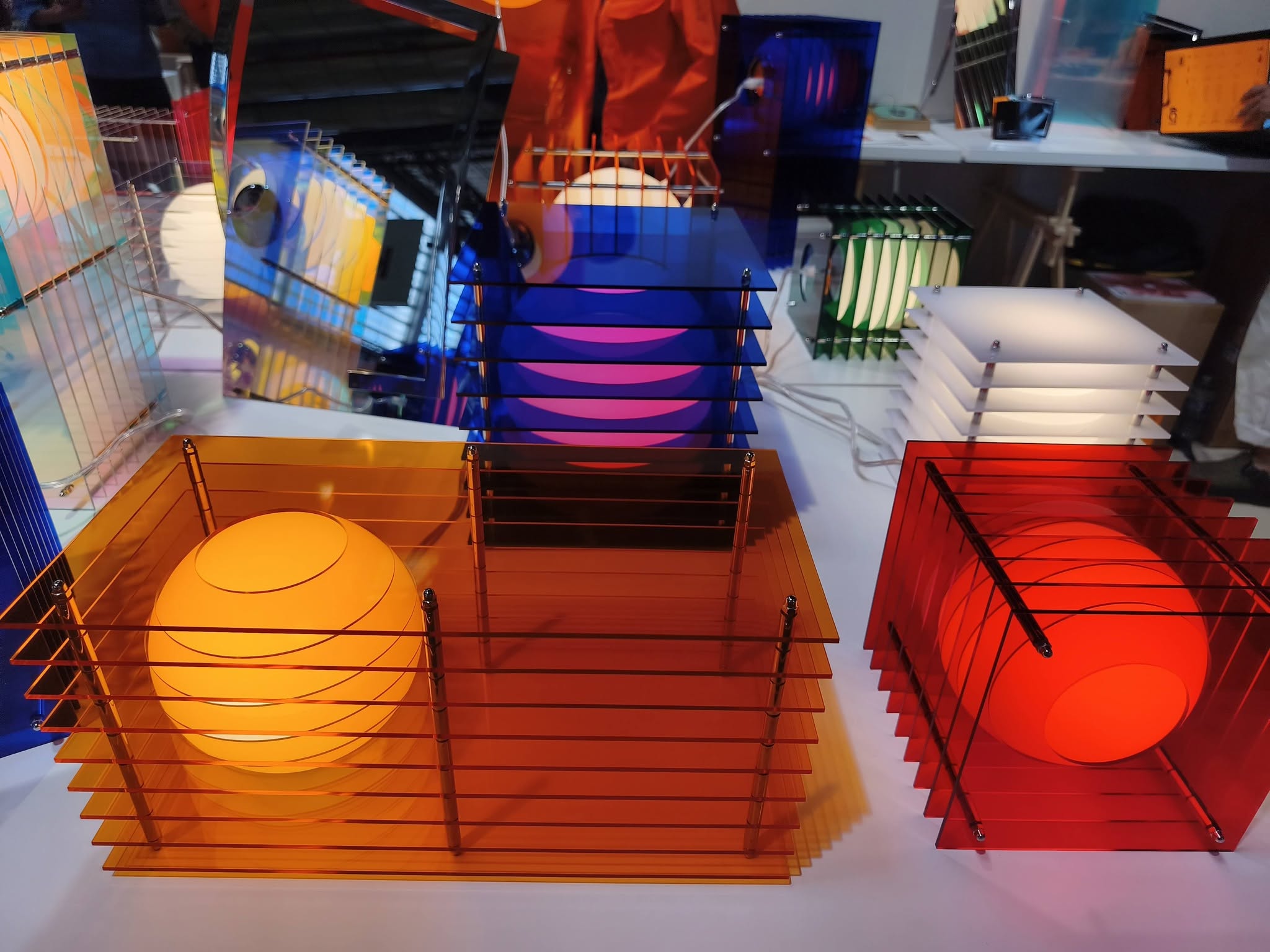 Bang : petit mobilier en plastique