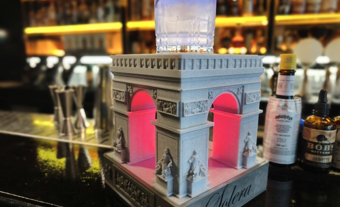 Arc de Triomphe en 3D - Bar à cocktails Solera (Paris)
