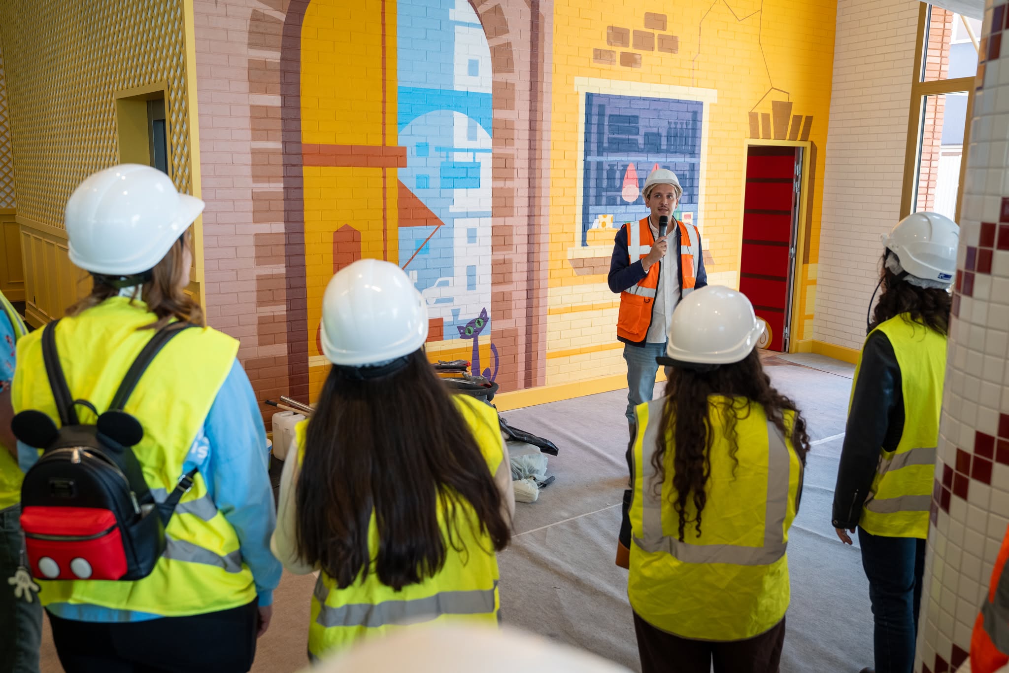 Fresque de Rob Yeo - Casa Giulia - Nouveau restaurant italien fin 2026 à Disney Village (visite de chantier)